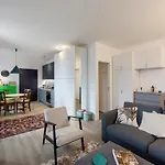 Wild Zagara Luxury Sea View شقة *